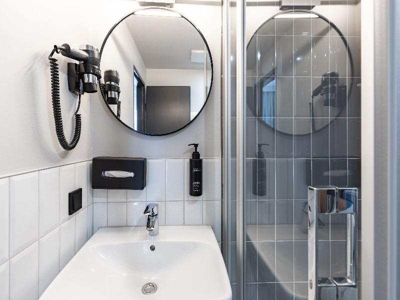 Hotel Continental Frankfurt - Oda