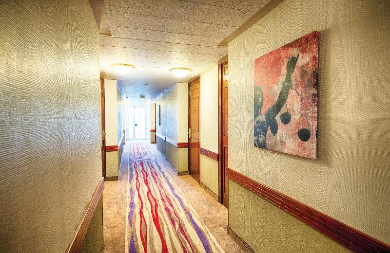 Leonardo Hotel Frankfurt City South - Lobi