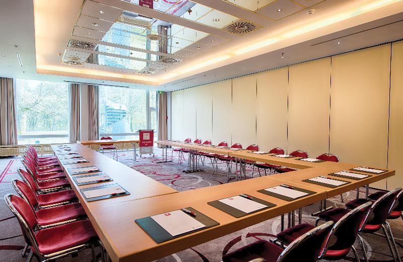 Leonardo Hotel Frankfurt City South - Toplantı