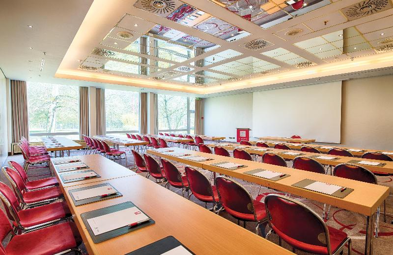 Leonardo Hotel Frankfurt City South - Toplantı