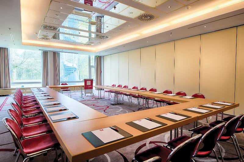 Leonardo Hotel Frankfurt City South - Toplantı