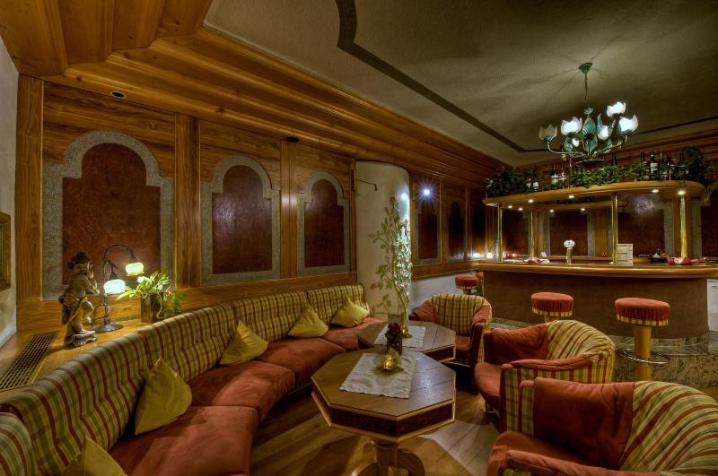 Königshof Hotel Resort - Bar