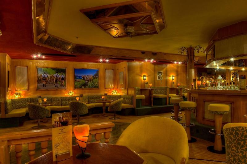 Königshof Hotel Resort - Bar