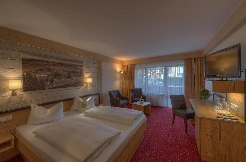 Königshof Hotel Resort - Oda