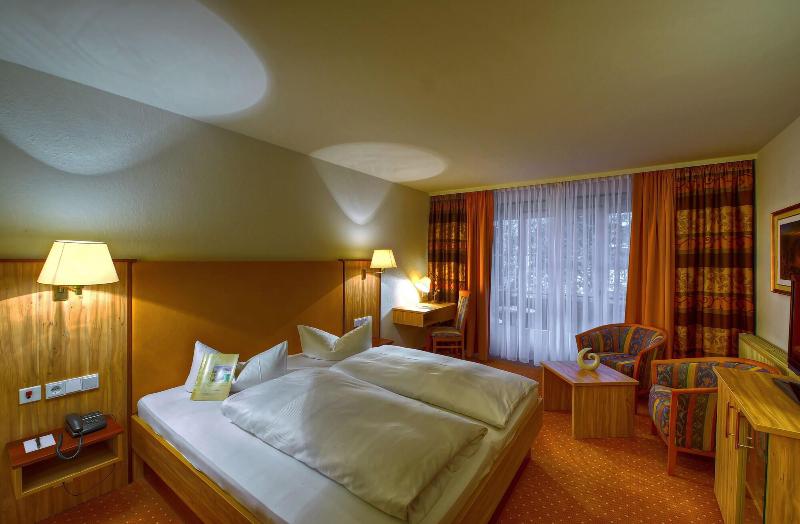 Königshof Hotel Resort - Oda