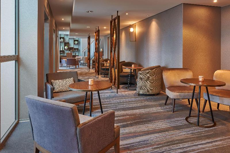 Hilton Frankfurt City Centre - Bar