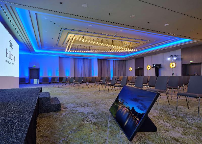 Hilton Frankfurt City Centre - Toplantı