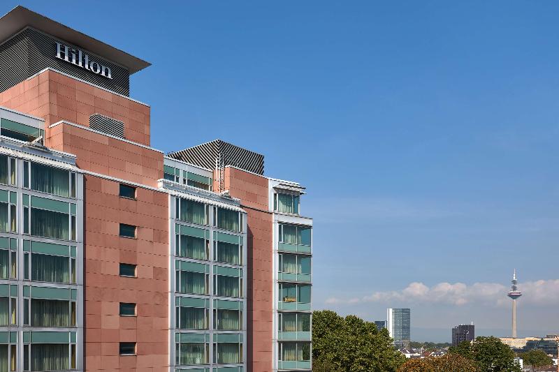 Hilton Frankfurt City Centre - Genel