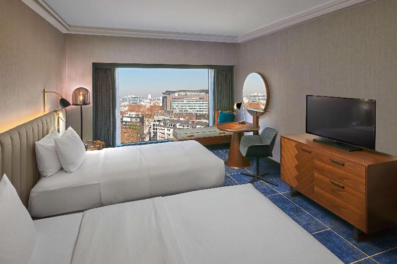 Hilton Frankfurt City Centre - Oda
