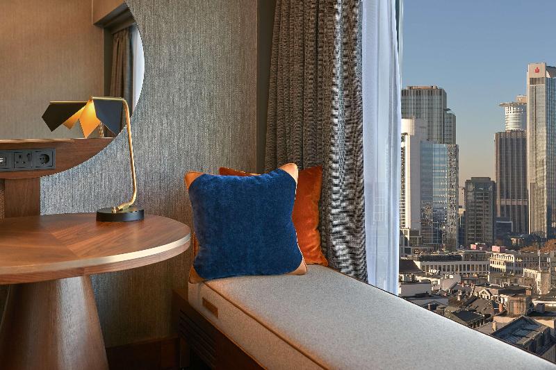 Hilton Frankfurt City Centre - Oda