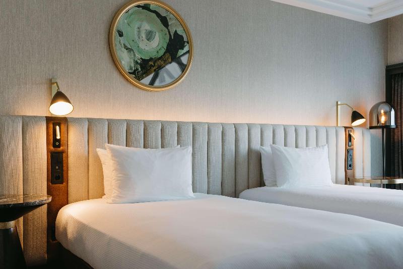 Hilton Frankfurt City Centre - Oda
