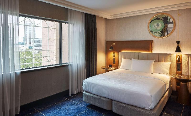 Hilton Frankfurt City Centre - Oda