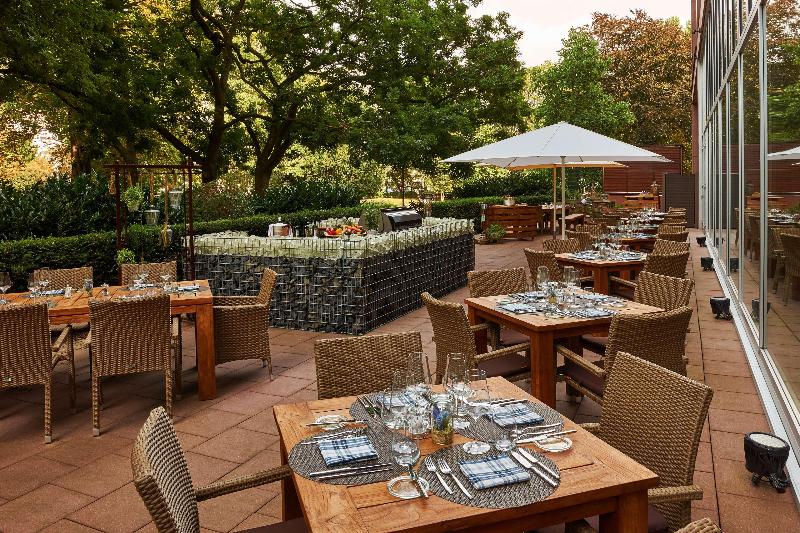 Hilton Frankfurt City Centre - Restoran