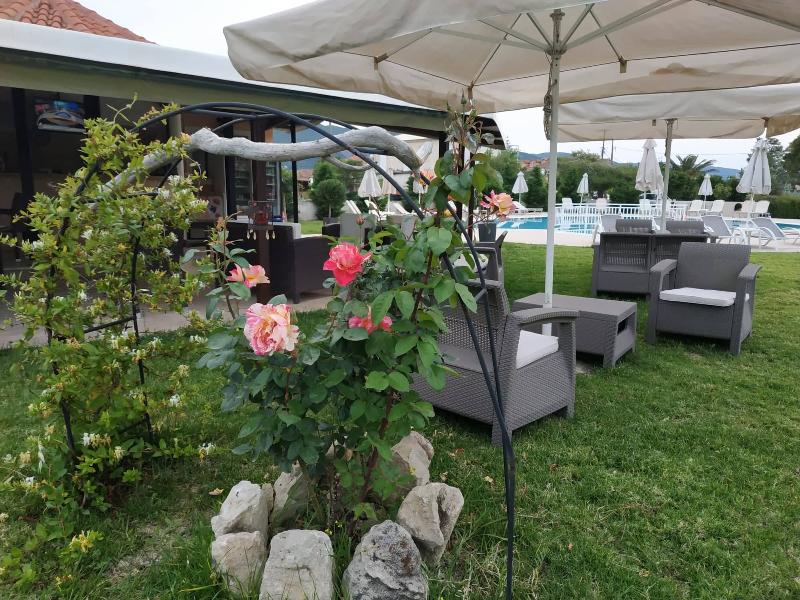 Eleni's Garden & Castello Suites - Bar