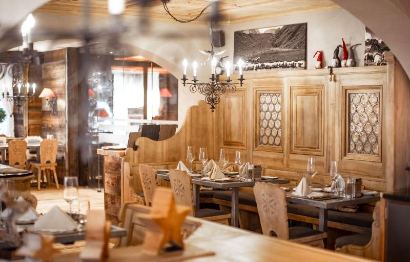 Romantik Hotel Julen - Restoran
