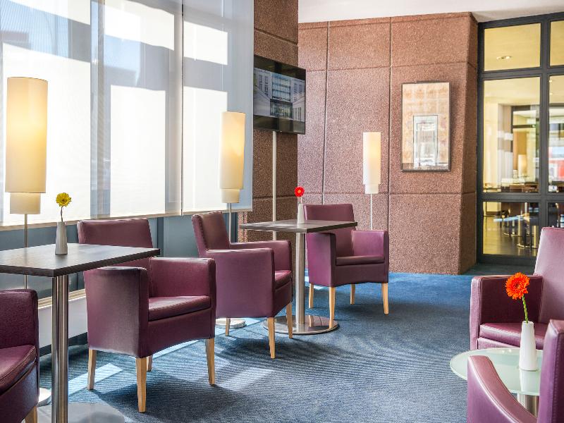 Hotel Freiburg City Center by Leonardo Hotels - Lobi
