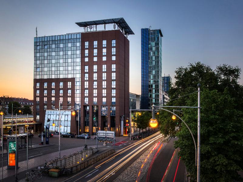 Hotel Freiburg City Center by Leonardo Hotels - Genel