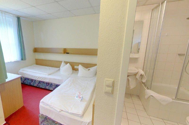 Hotel Jembo Park - Oda