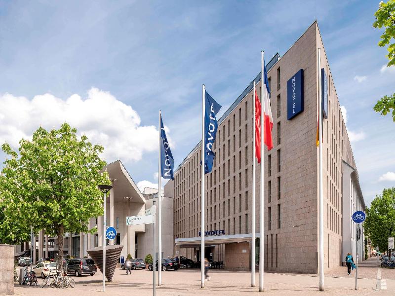 Novotel Freiburg am Konzerthaus - Genel