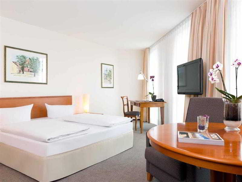 Novotel Freiburg am Konzerthaus fotoÄŸrafÄ±