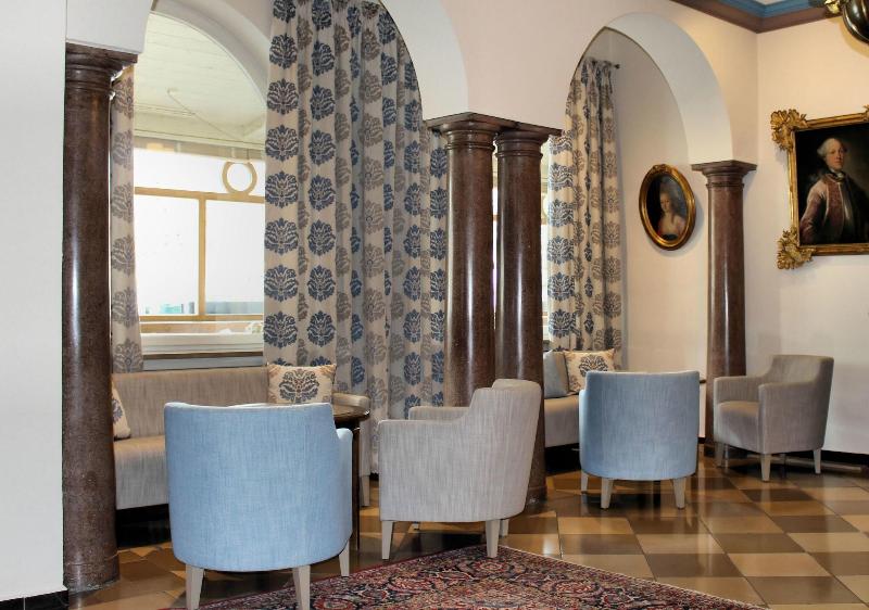 HENRI Country House Alpen Boutique Hotel - Lobi