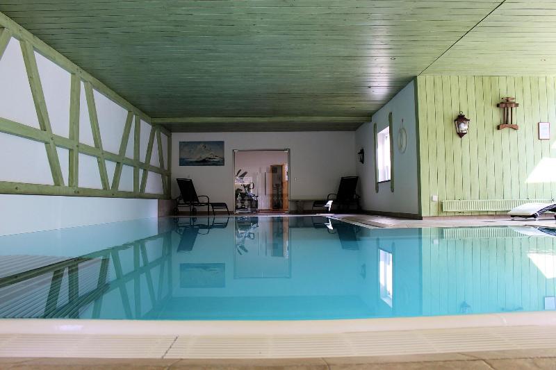 HENRI Country House Alpen Boutique Hotel - Havuz