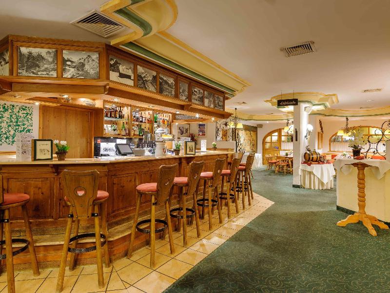 Sunday Hotel Garmisch Partenkirchen - Bar