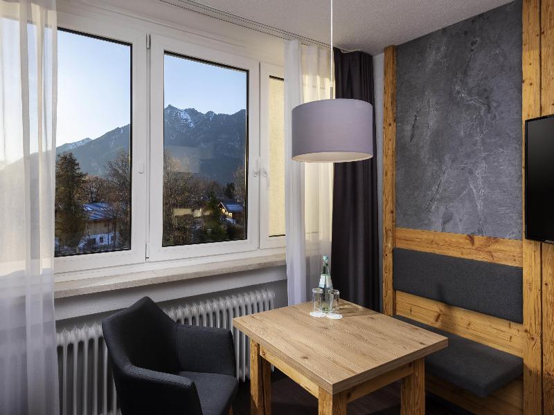 Sunday Hotel Garmisch Partenkirchen - Oda
