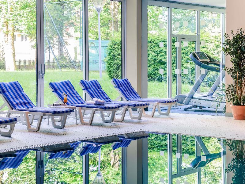 Sunday Hotel Garmisch Partenkirchen - Havuz