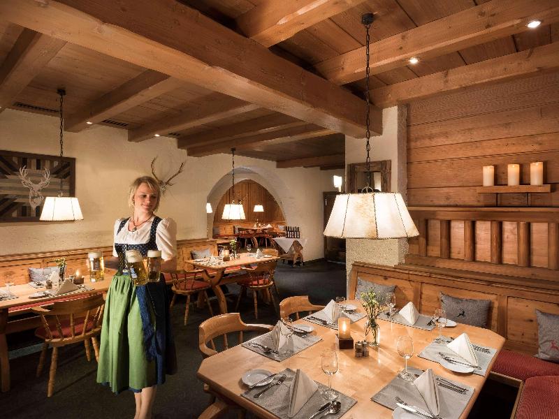 Sunday Hotel Garmisch Partenkirchen - Restoran