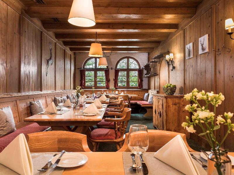 Sunday Hotel Garmisch Partenkirchen - Restoran