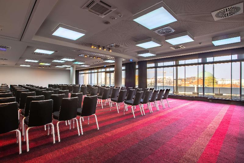 Radisson Blu Hotel, Hamburg - Toplantı