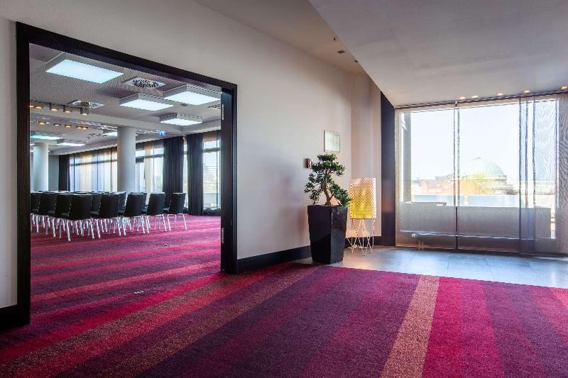 Radisson Blu Hotel, Hamburg - Toplantı
