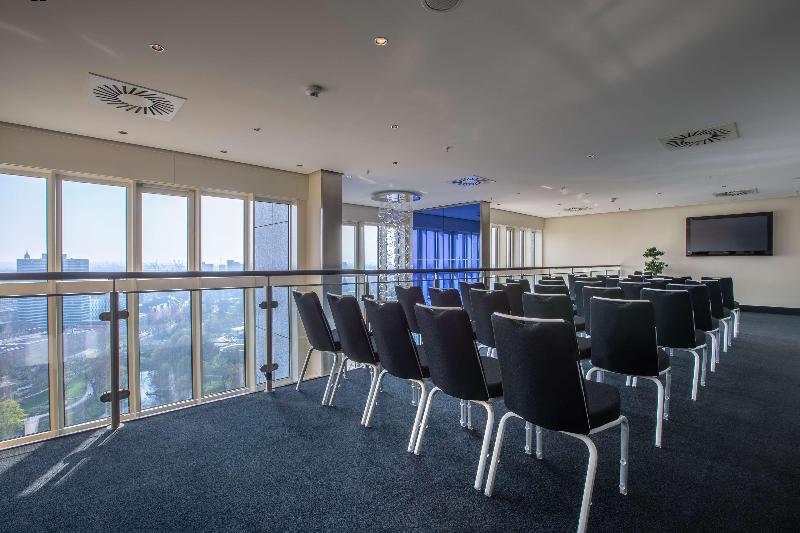 Radisson Blu Hotel, Hamburg - Toplantı