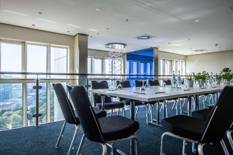 Radisson Blu Hotel, Hamburg - Toplantı