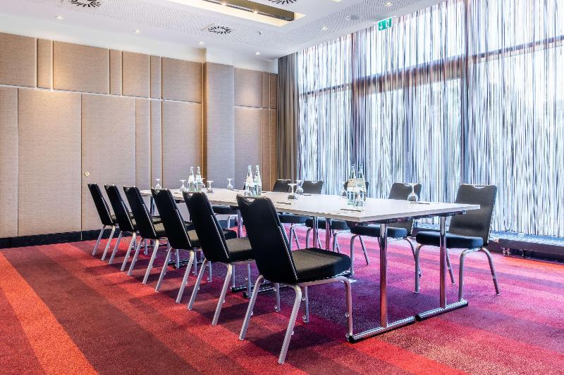 Radisson Blu Hotel, Hamburg - Toplantı