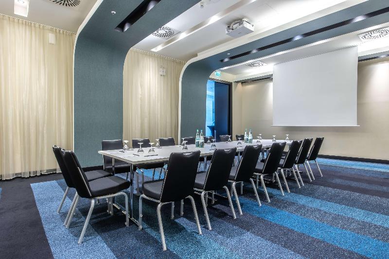 Radisson Blu Hotel, Hamburg - Toplantı
