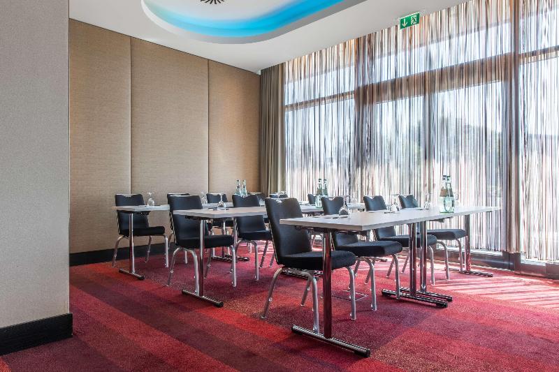 Radisson Blu Hotel, Hamburg - Toplantı