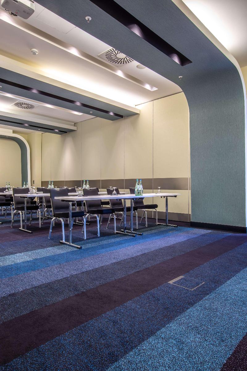Radisson Blu Hotel, Hamburg - Toplantı
