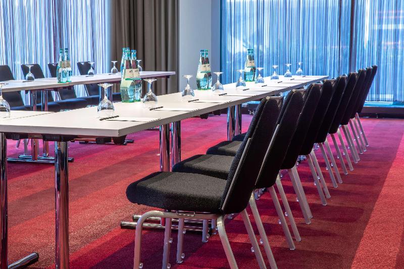 Radisson Blu Hotel, Hamburg - Toplantı