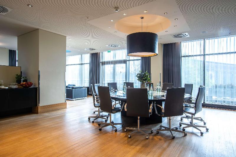 Radisson Blu Hotel, Hamburg - Toplantı