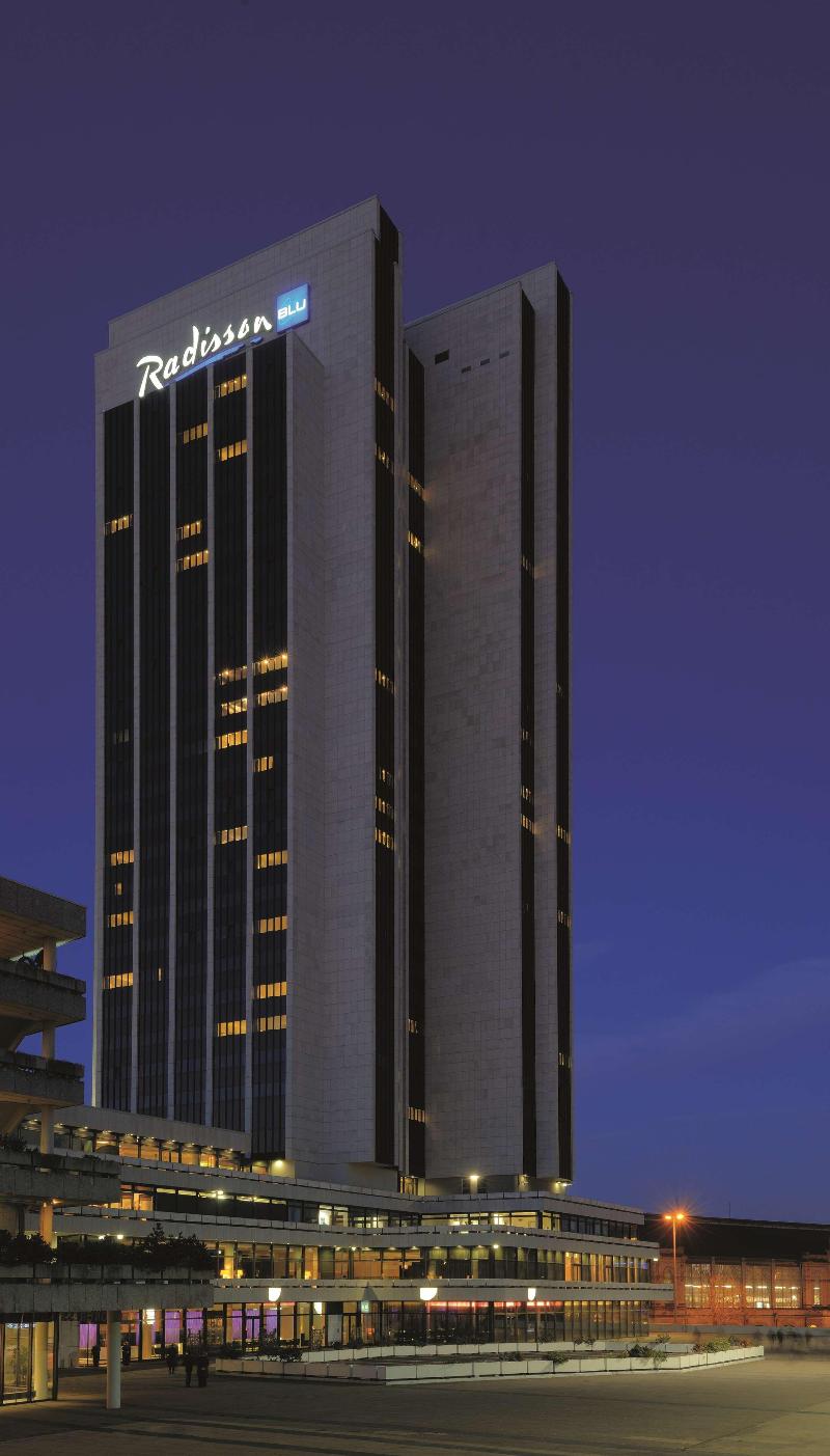 Radisson Blu Hotel, Hamburg - Genel
