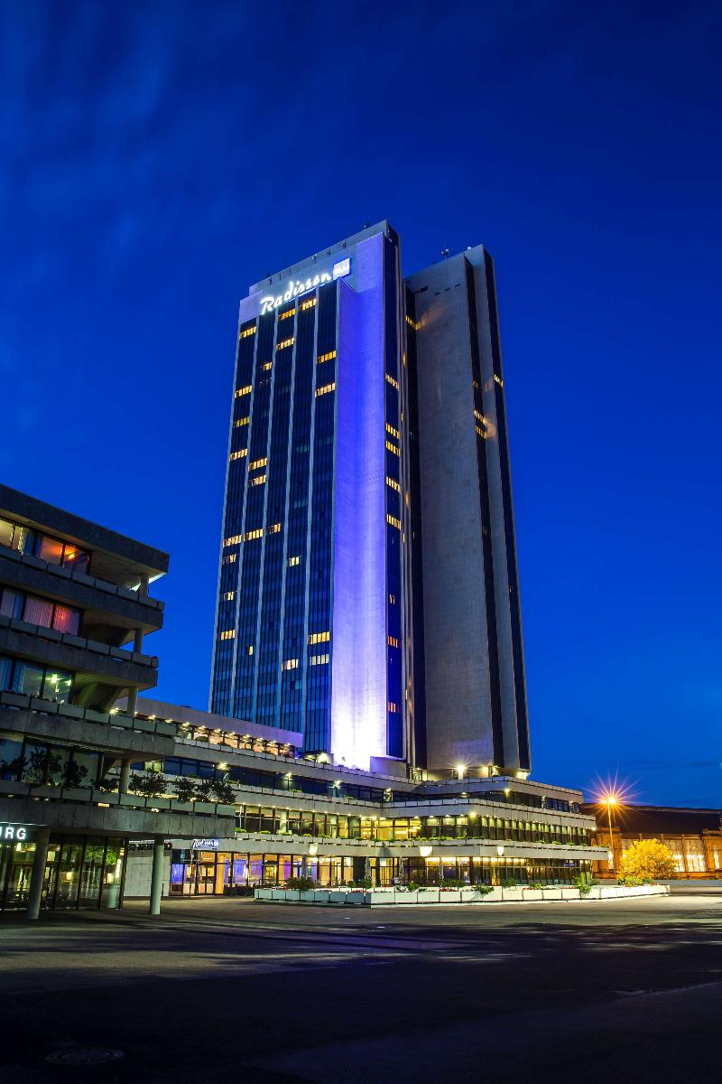 Radisson Blu Hotel, Hamburg - Genel