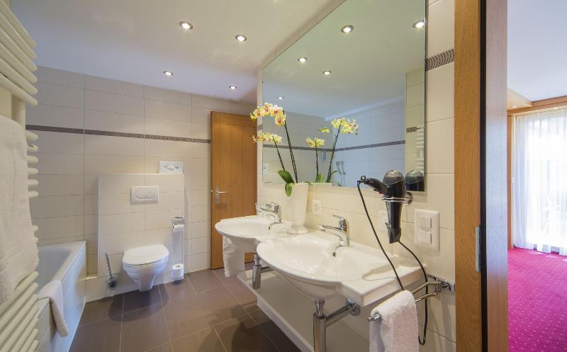 Excelsior - Oda