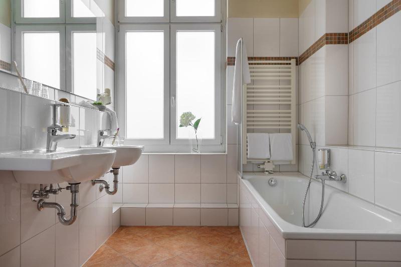 Garner Hotel Hamburg - Graf Moltke - Oda