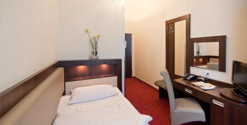 Garner Hotel Hamburg - Graf Moltke - Oda