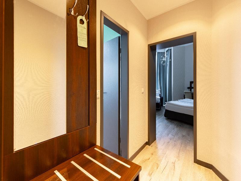 Garner Hotel Hamburg - Graf Moltke - Oda