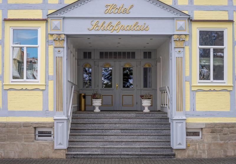Schlosspalais - Genel