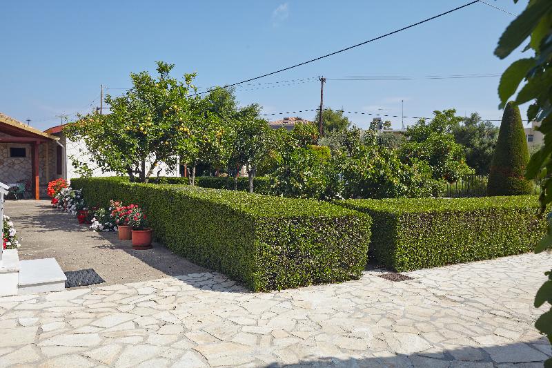 Pettas Apartments - Genel