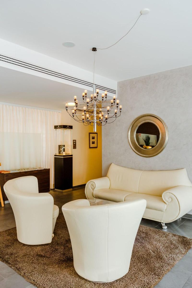 Suitenhotel Aqua Aurelia - Lobi